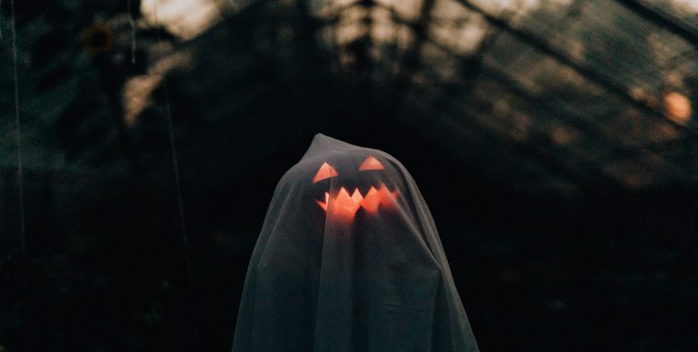 Black ghost Halloween costume 